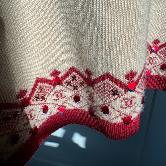 Chanel cashmere dress - Picture 5 of 9